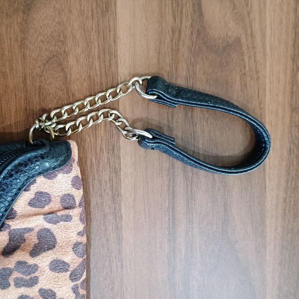 Maurices Black and Tan Leopard Clutch - Picture 2 of 9